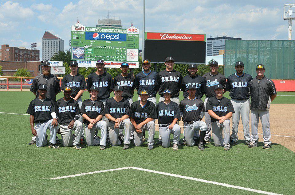2014 Seals Collegiate Baseball Team in Wichita for the prestigious NBC Tournament
